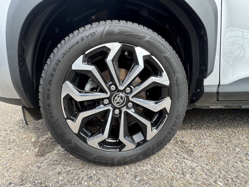 Toyota Yaris Cross 1.5 Hybrid 115 First Edition // ADAPT. CRUISE // K — photo 9