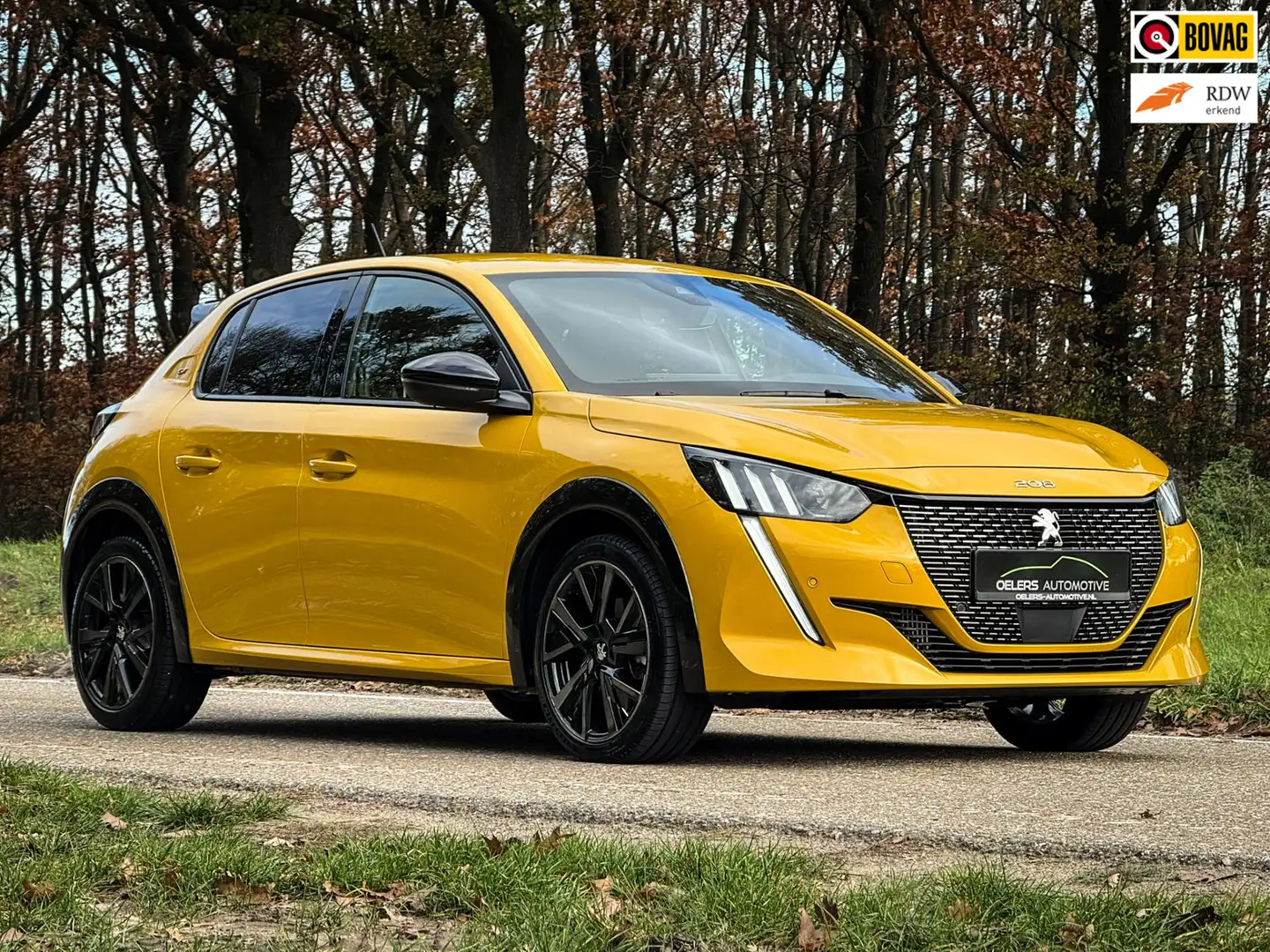 Peugeot 208 1.2 PureTech 130 GT | Metalic | CarPlay | 9dkm! | Geel - 1