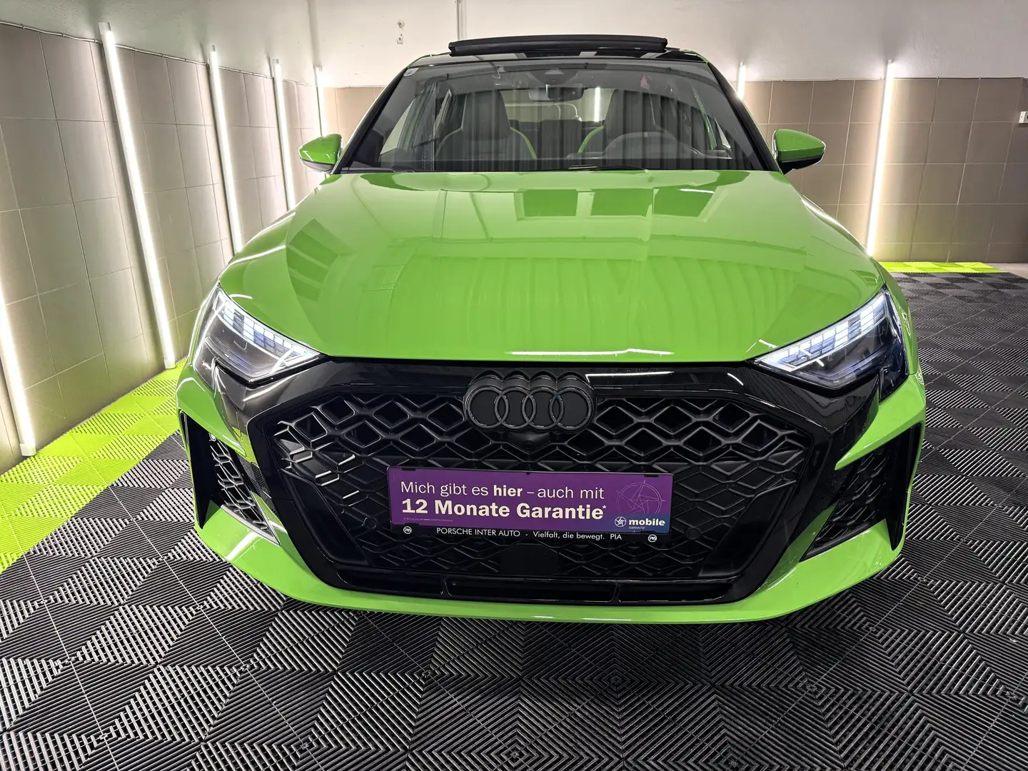 Audi RS3 2.5 TFSI quattro RS-Sportauspuff/Carbon/Pano/Sonos Grün - 2