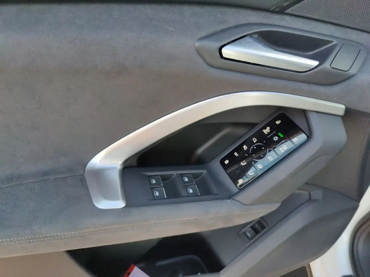 Audi Q5 TFSI QUATTRO+S-LINE+TECHPLUS+KAMERA 3