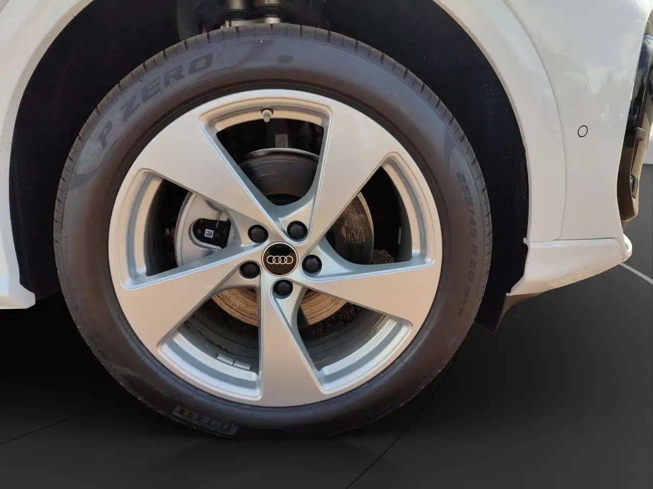 Audi Q5 TFSI QUATTRO+S-LINE+TECHPLUS+KAMERA 13