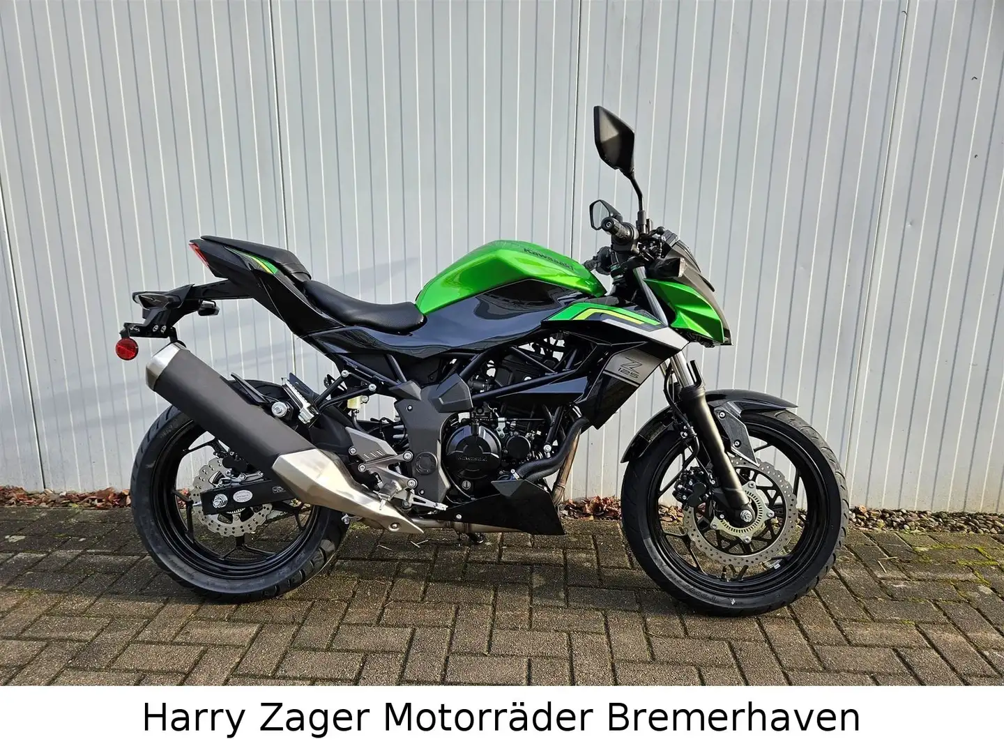 Kawasaki Z 125 lieferbar! Modell 2026 Verde - 2