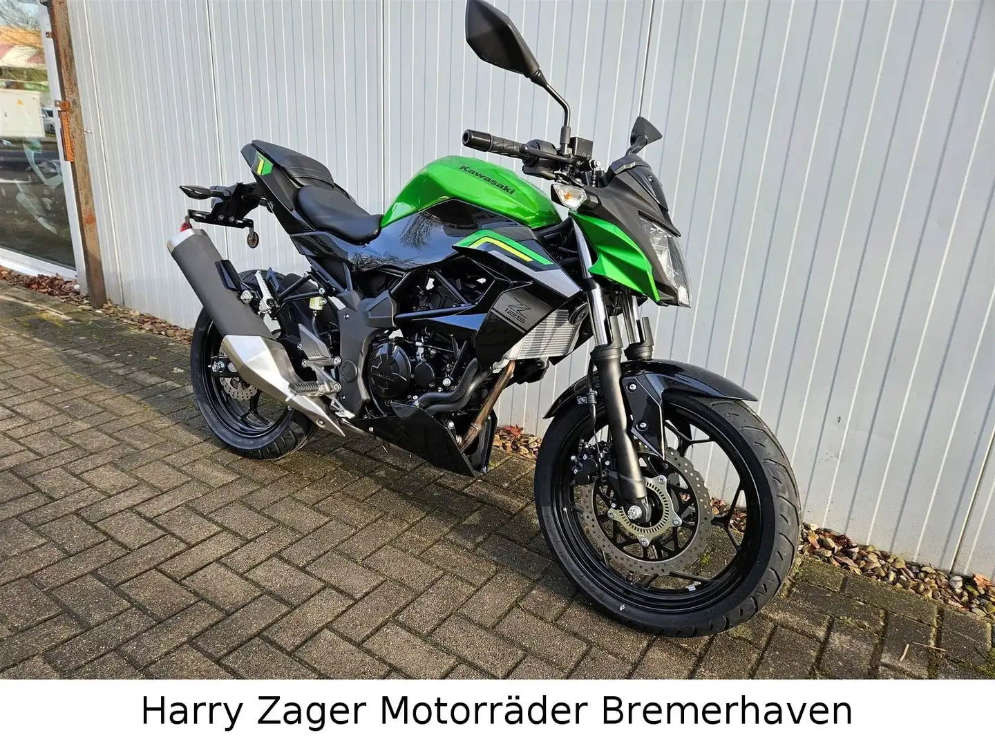 Kawasaki Z 125 lieferbar! Modell 2026 Verde - 1