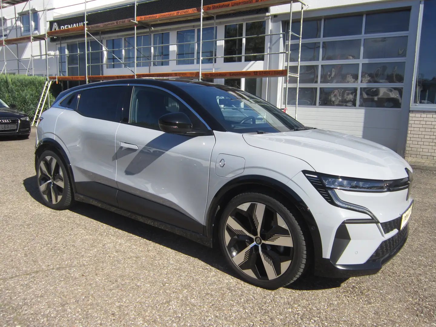 Renault Megane E-Tech EV60 220hp optimum charge Techno, Kamera, Gris - 1
