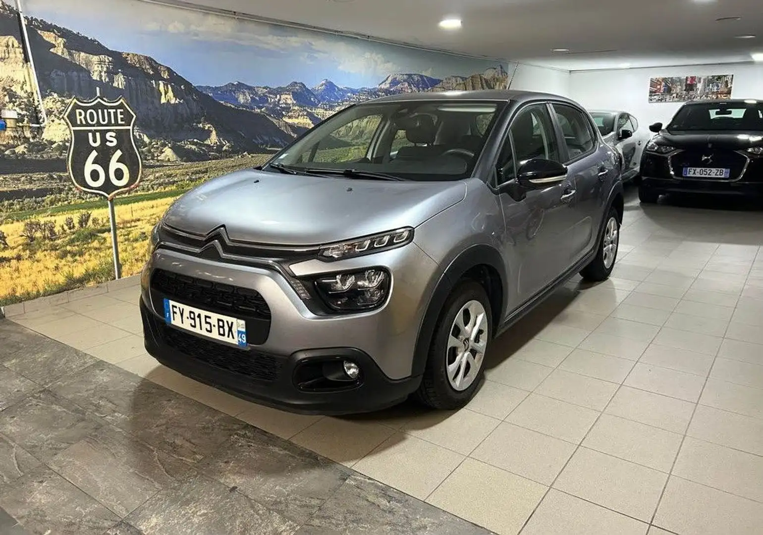 Citroen C3 1.2 83CH S&S FEEL 2021 PRIX HT : 7490 Gris - 1
