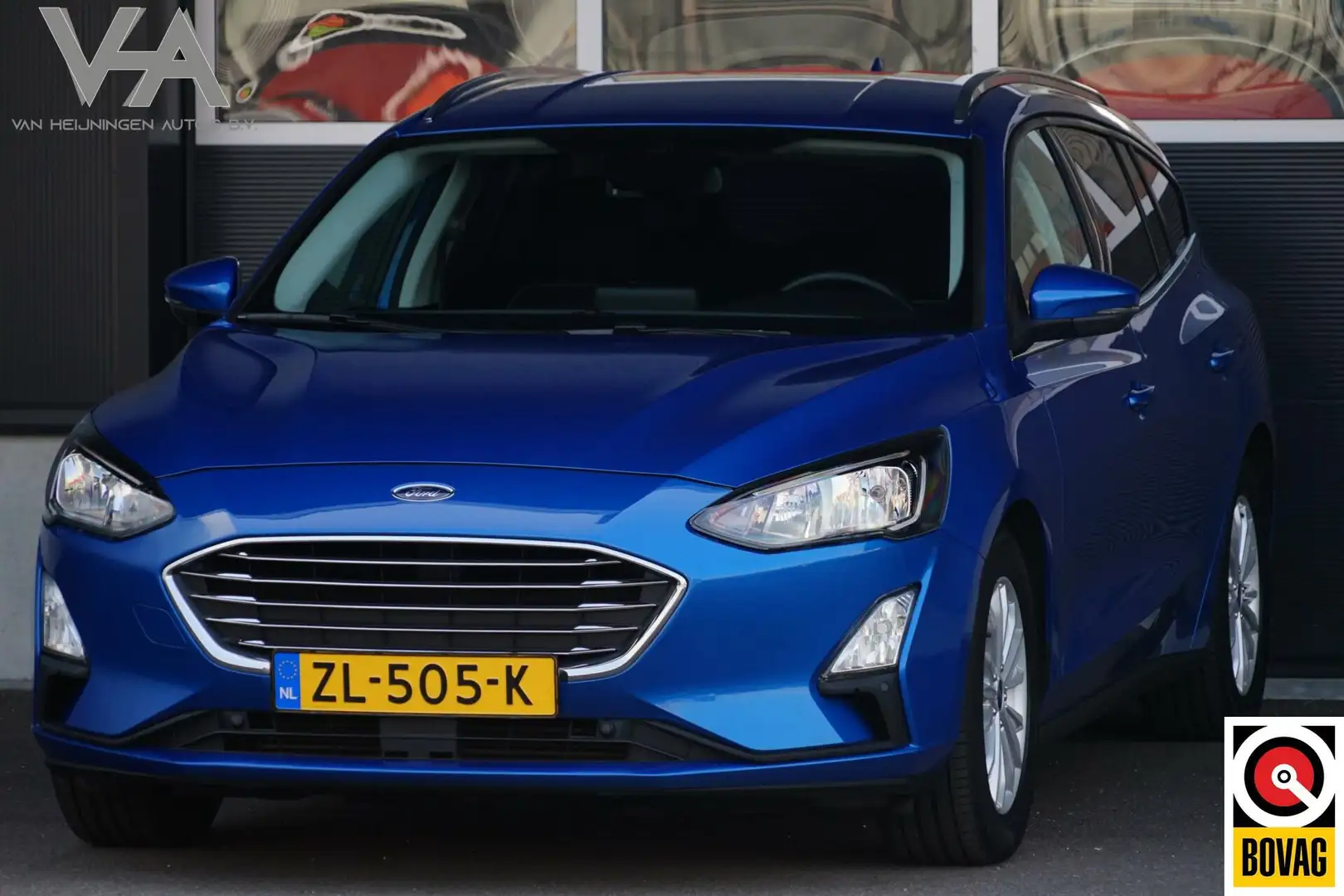 Ford Focus Wagon 1.0 EcoBoost Titanium Business, NL, CarPlay Blauw - 1