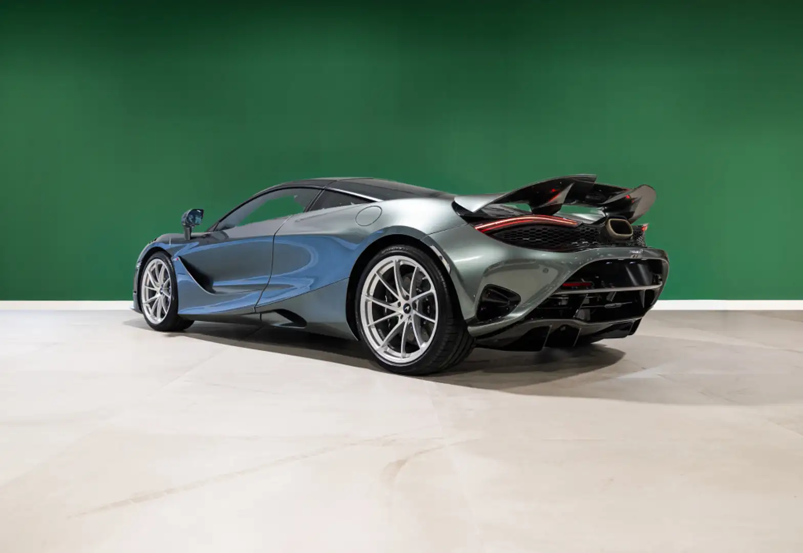 McLaren 750S Verde - 2