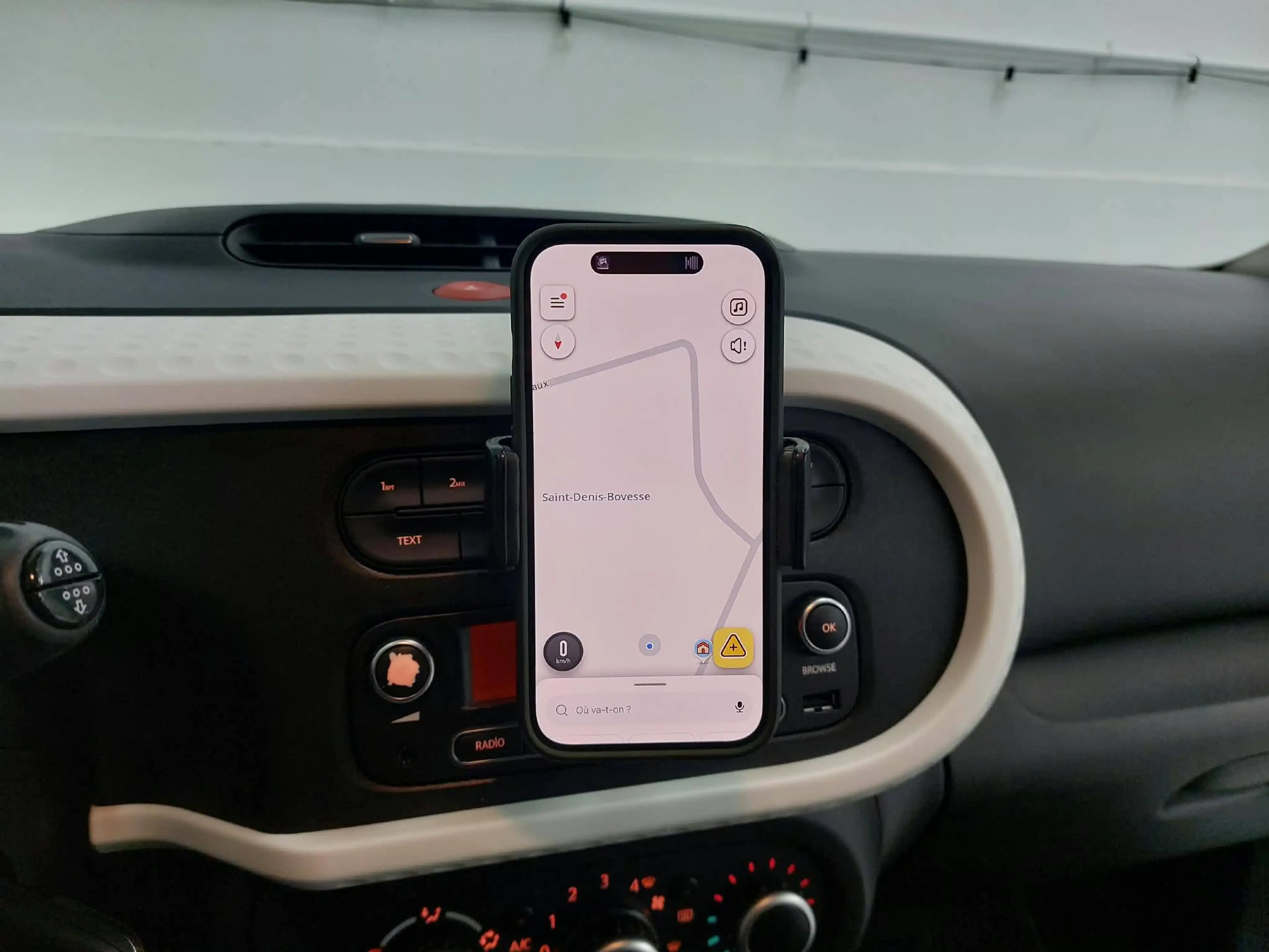 Renault Twingo 1.0i AIR-CO+Bluetooth+Capteurs de parking. GARANTIE COMPLETE 1AN — photo 15