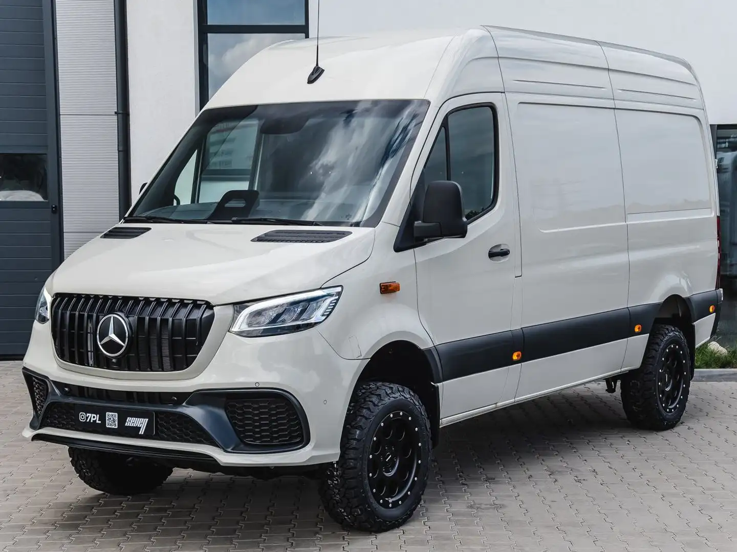 Mercedes-Benz Sprinter Sprinter 319 CDI AWD 4x4 FULL Custom Bianco - 1
