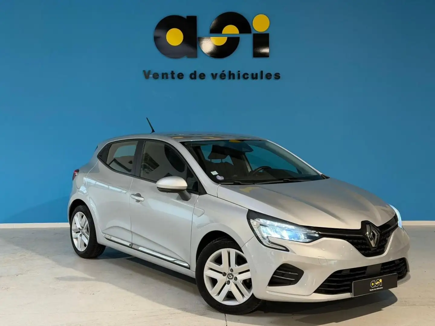 Renault Clio Clio 1.0 Tce - 100  V 5 Gris - 1
