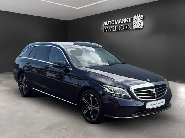 Mercedes-Benz 300 main image