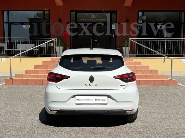 Renault Clio view 5