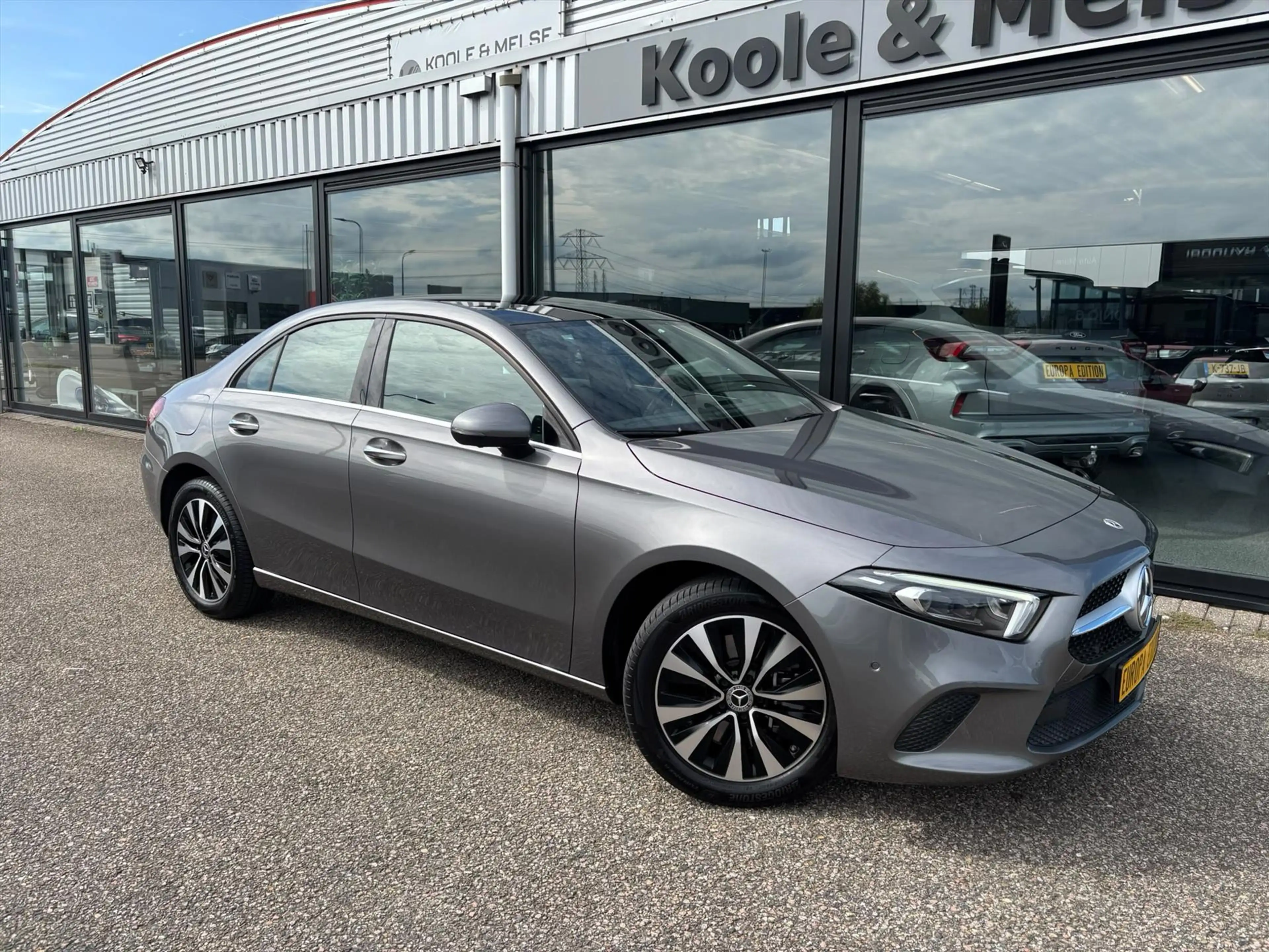 Mercedes-Benz A 250 A e 218pk 8G-DCT, Luxury line, Pano dak — photo 6
