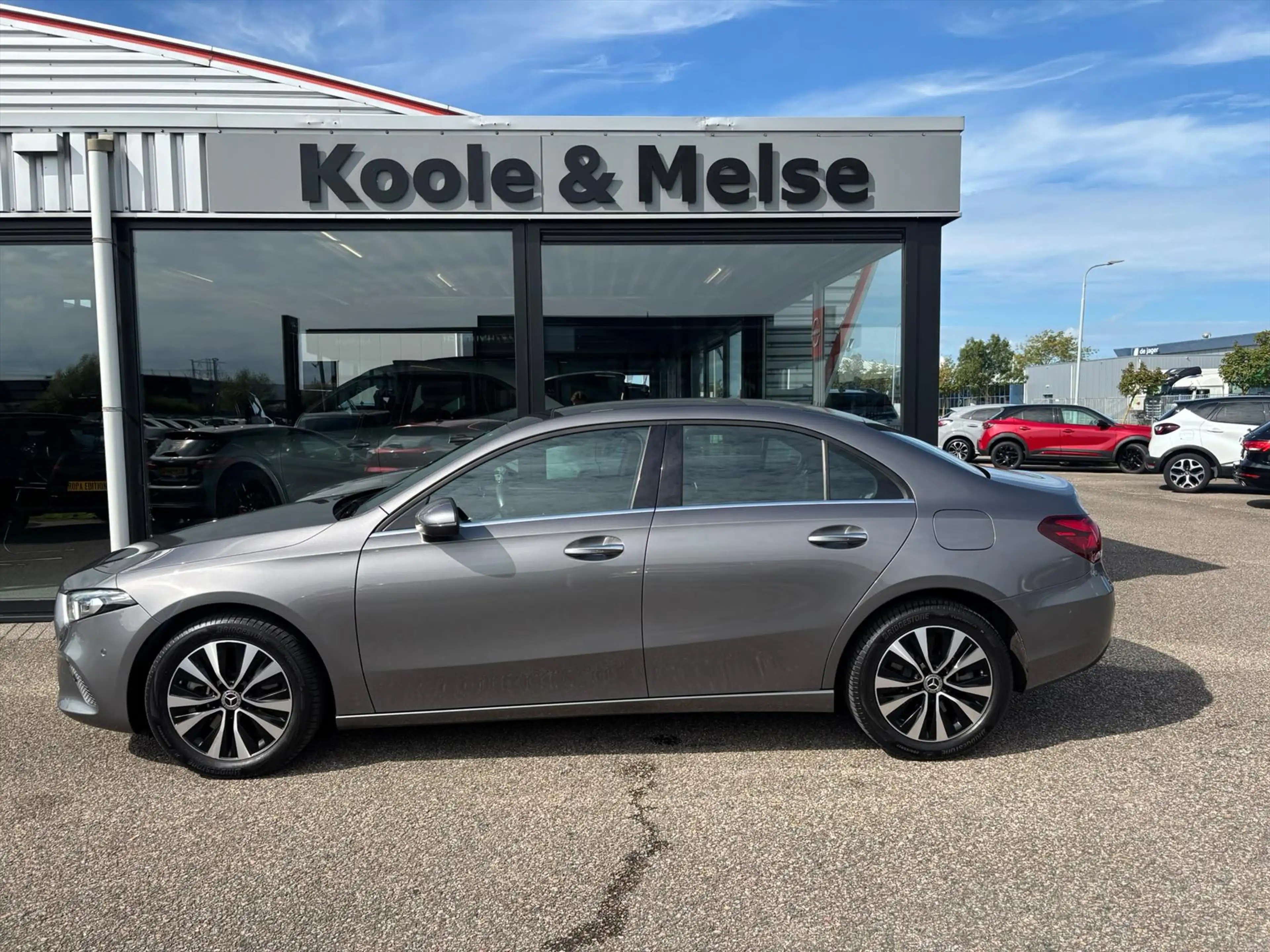 Mercedes-Benz A 250 A e 218pk 8G-DCT, Luxury line, Pano dak — photo 9