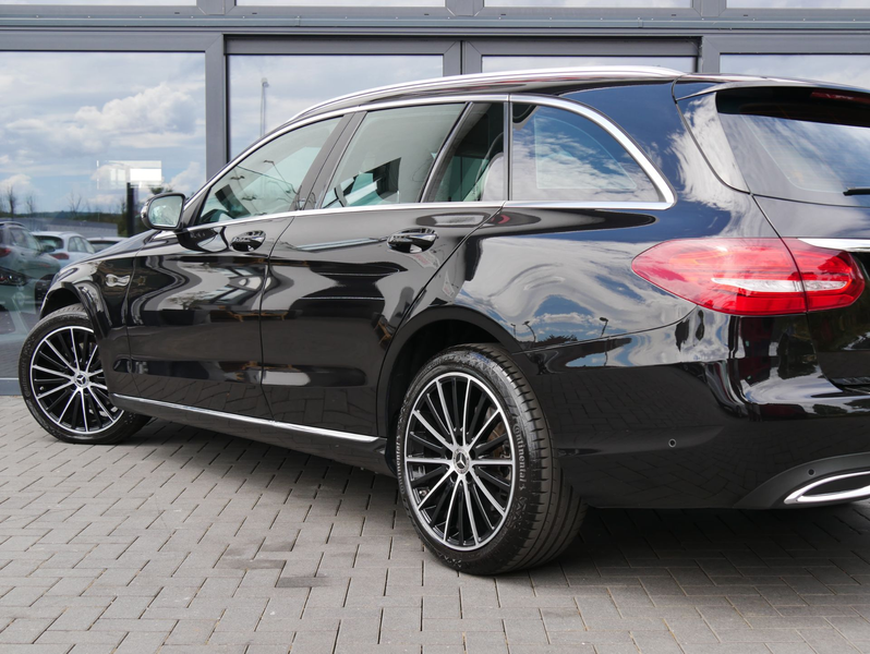 Mercedes-Benz C 250 d T Avantgarde*AHK*RKF*SCHECKHEFT — photo 12