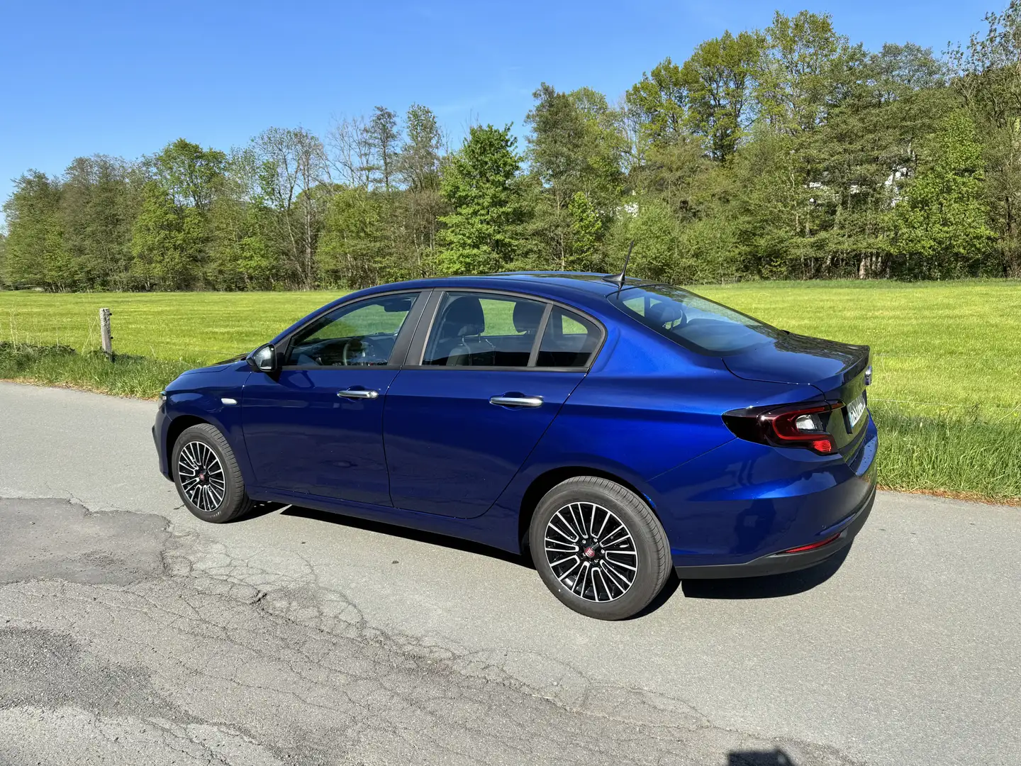 Fiat Tipo Limousine 1.6 Multijet S&S Urban Blau - 1