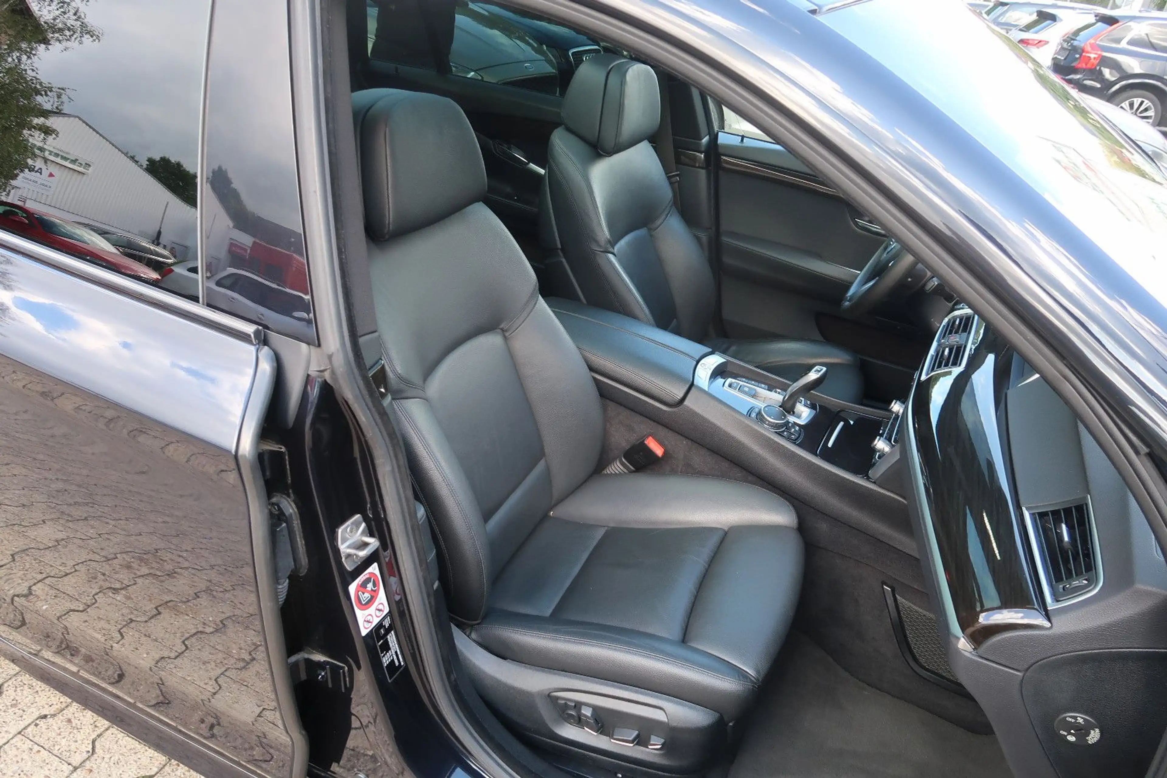 BMW 535 xDrive *M-SPORTPAKET *PANORAMA — photo 10