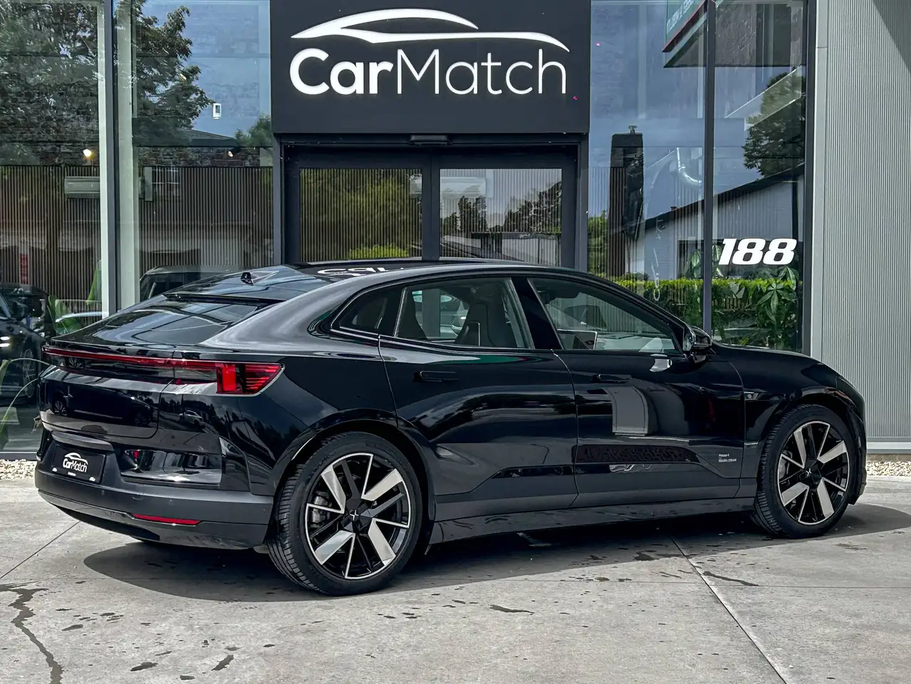 Polestar 4 2024