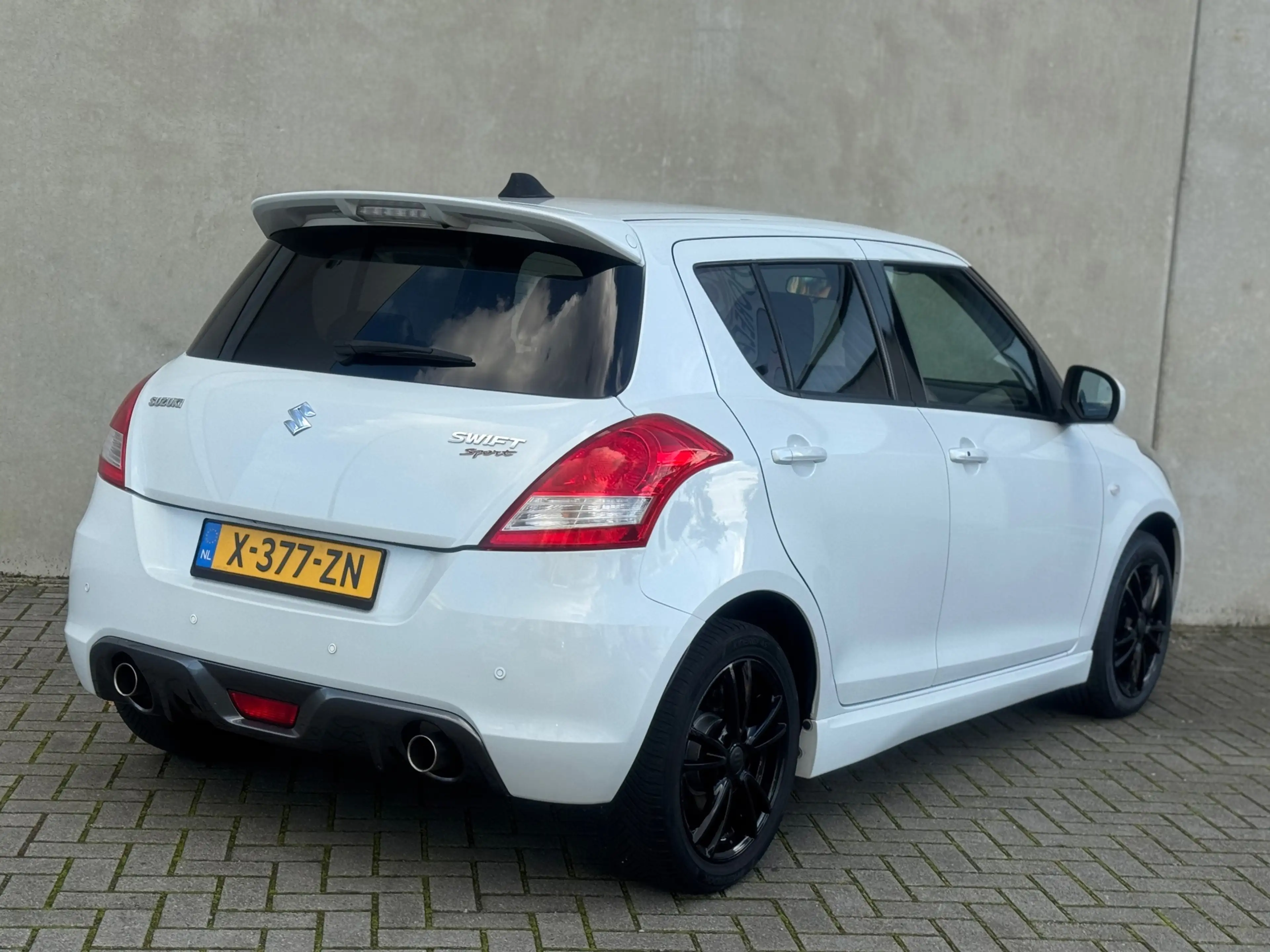 Suzuki Swift 1.6 Sport CRUISE LMV 136 PK SPORTPAKKET — photo 7