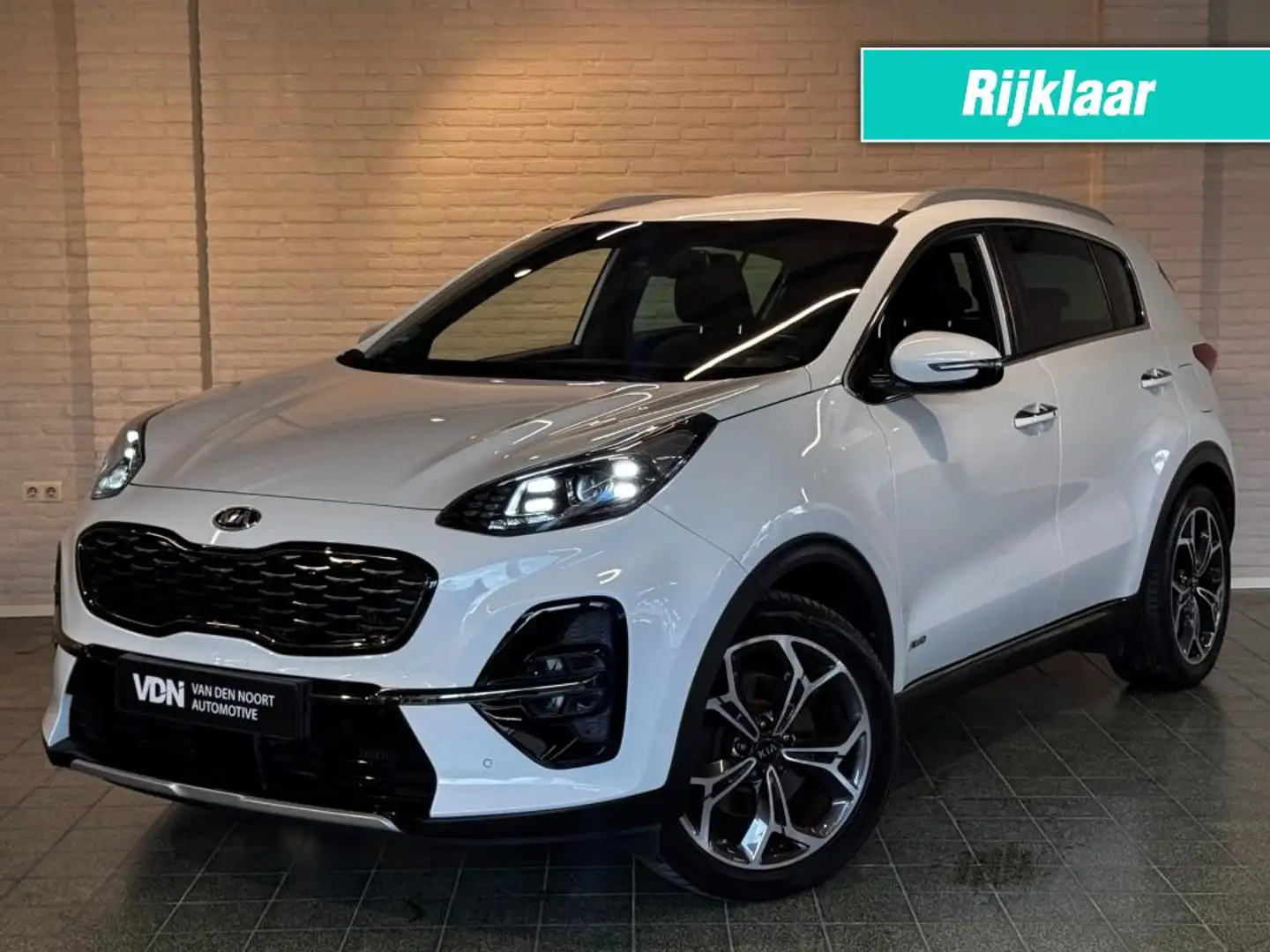 Kia Sportage 1.6 T-GDI 4WD GT-Line 177pk Leder Trekhaak 360 Cam Blanc - 1