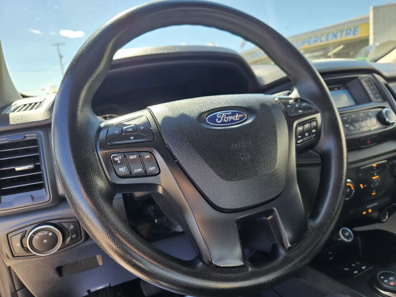 Ford Ranger снимка Ford Ranger