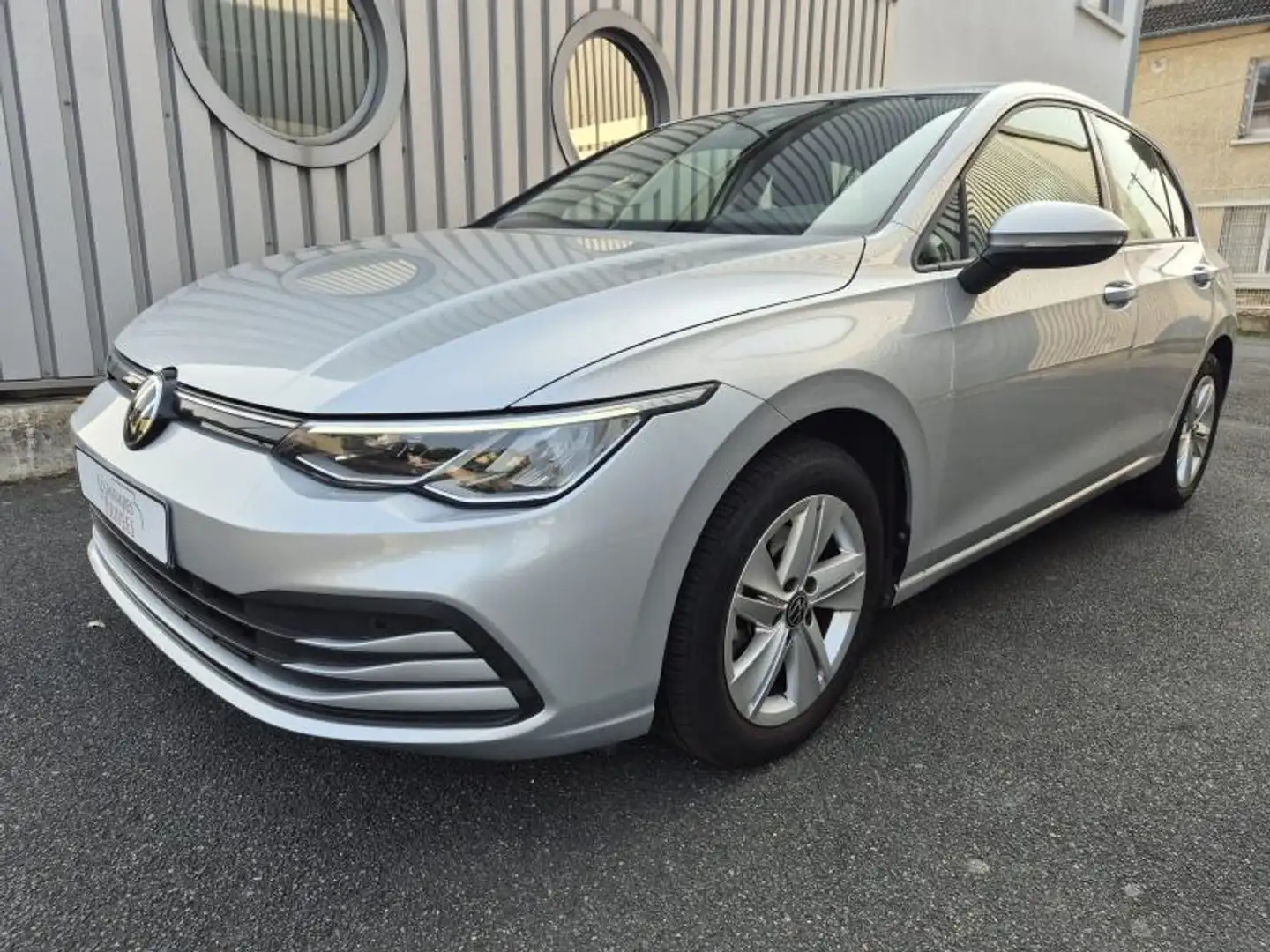 Volkswagen Golf 1.0 eTSI OPF 110ch  Life 1st DSG7 Argent - 1
