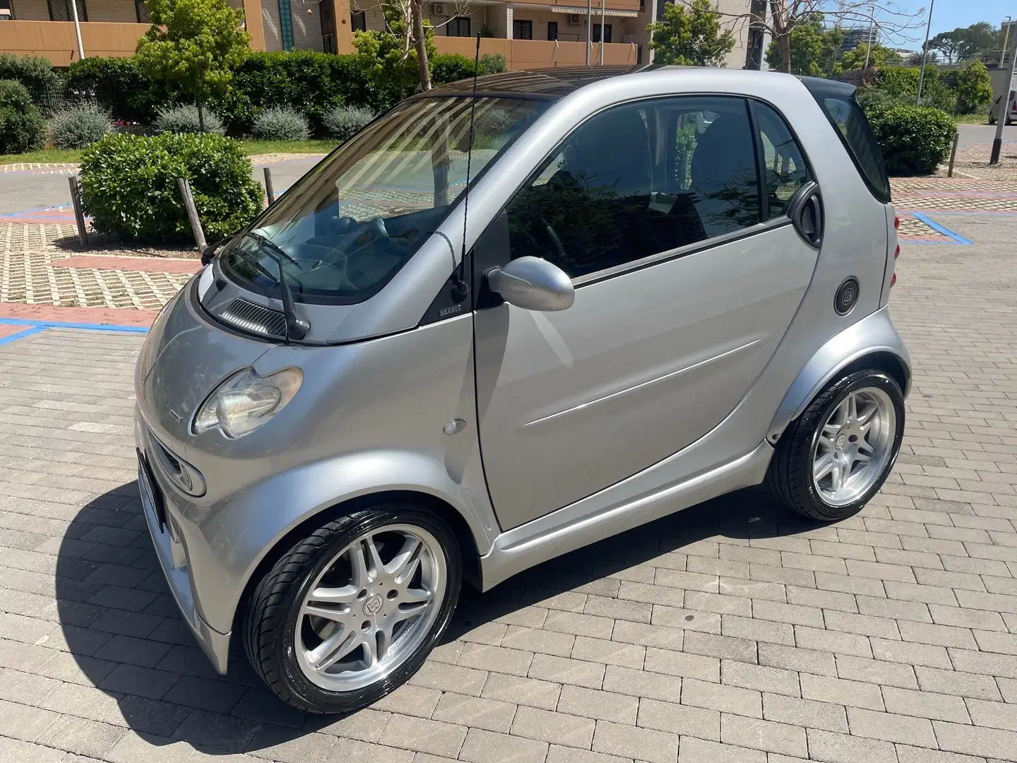 smart brabus Smart Brabus ForTwo 700 Coupè 55 kW Ezüst - 1