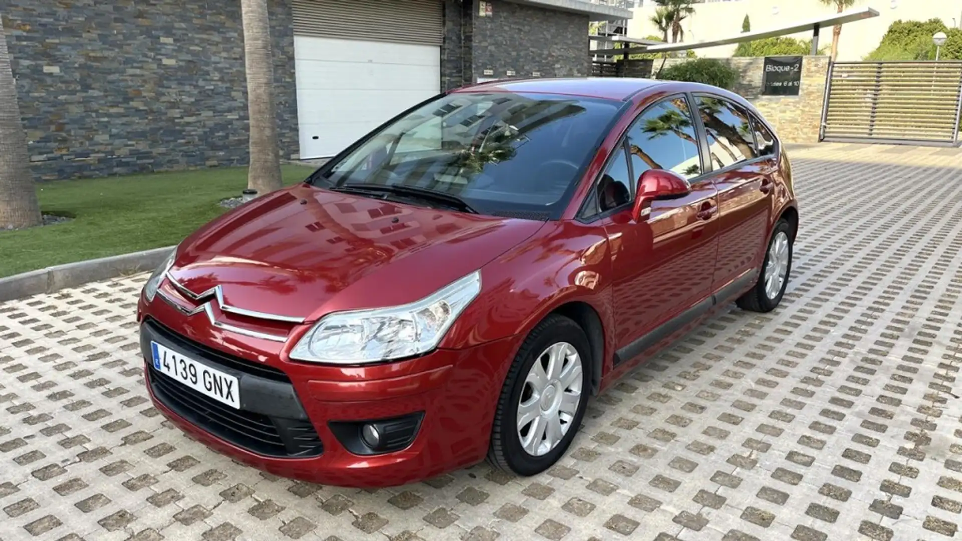 Citroen C4 1.6HDI Cool 110 Mauve - 1