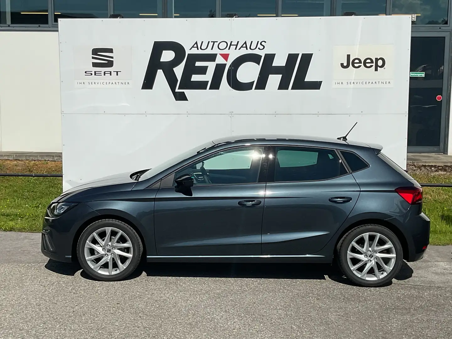 SEAT Ibiza 1,0 EcoTSI FR Grau - 1