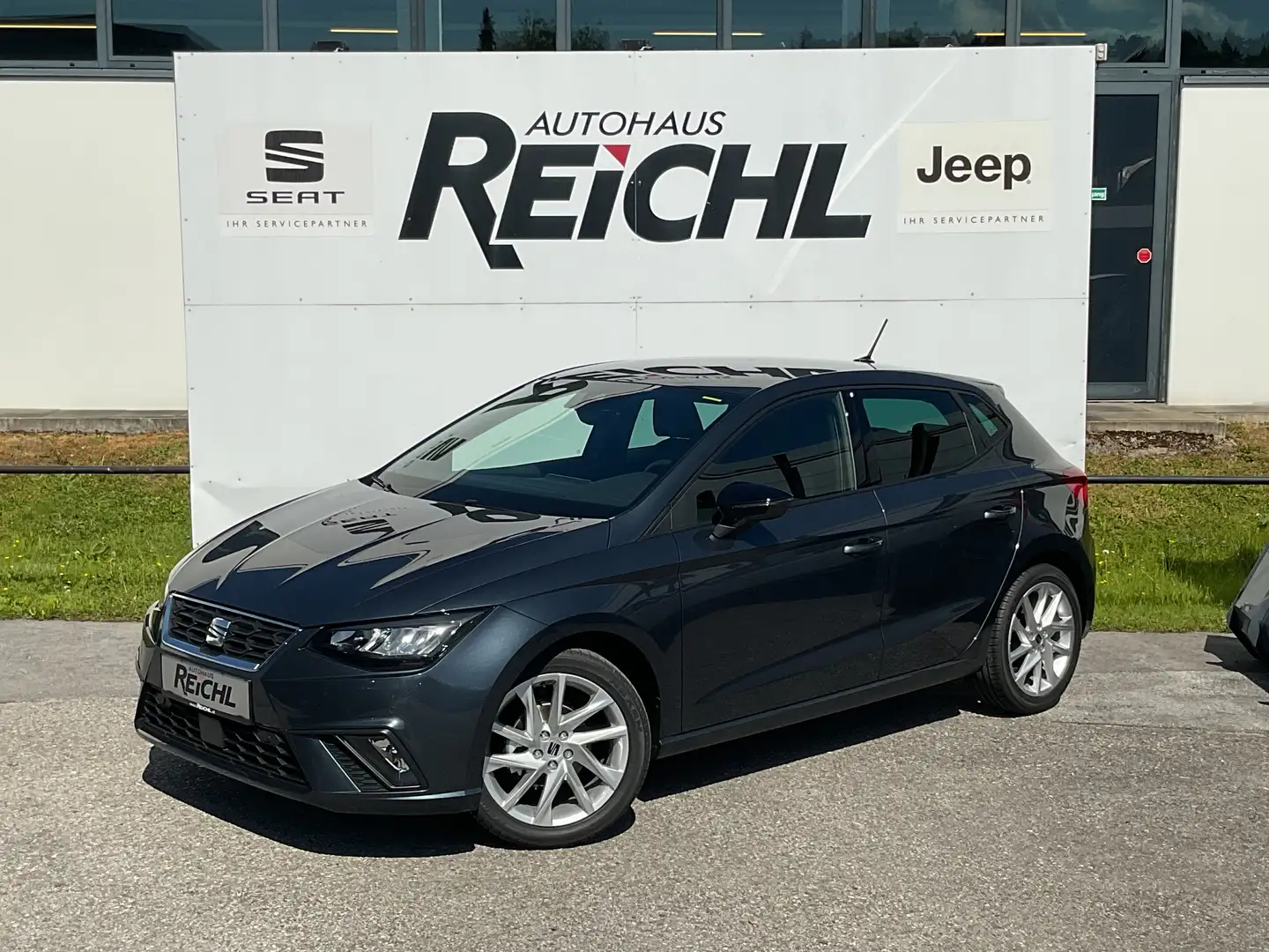 SEAT Ibiza 1,0 EcoTSI FR Grau - 2