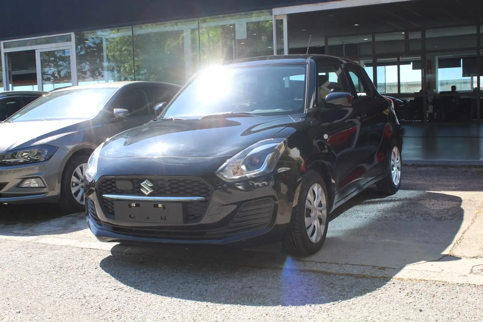 Suzuki Swift 1.2 GLE Mild Hybrid Negro - 2