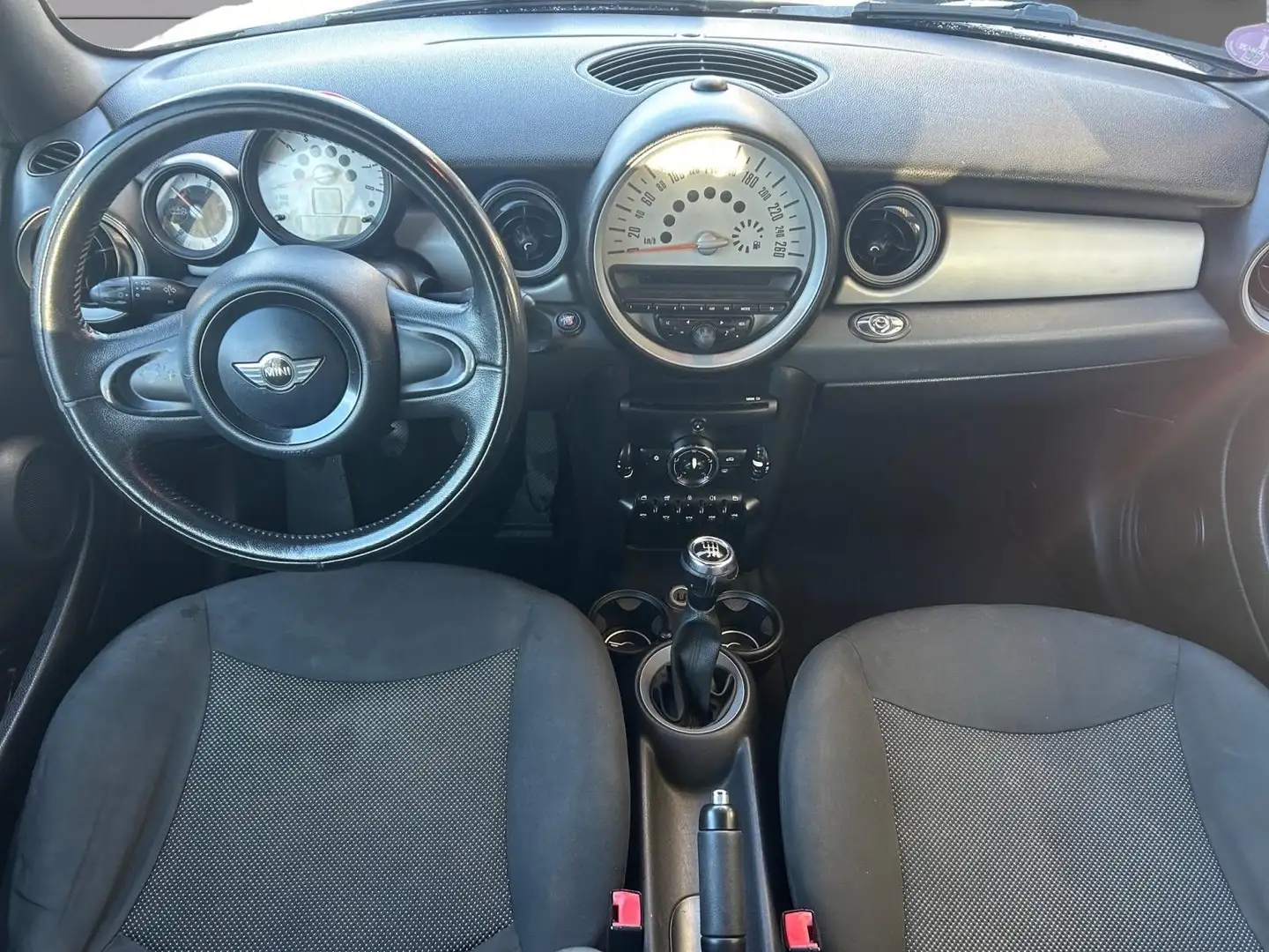 MINI Cooper Beige - 2
