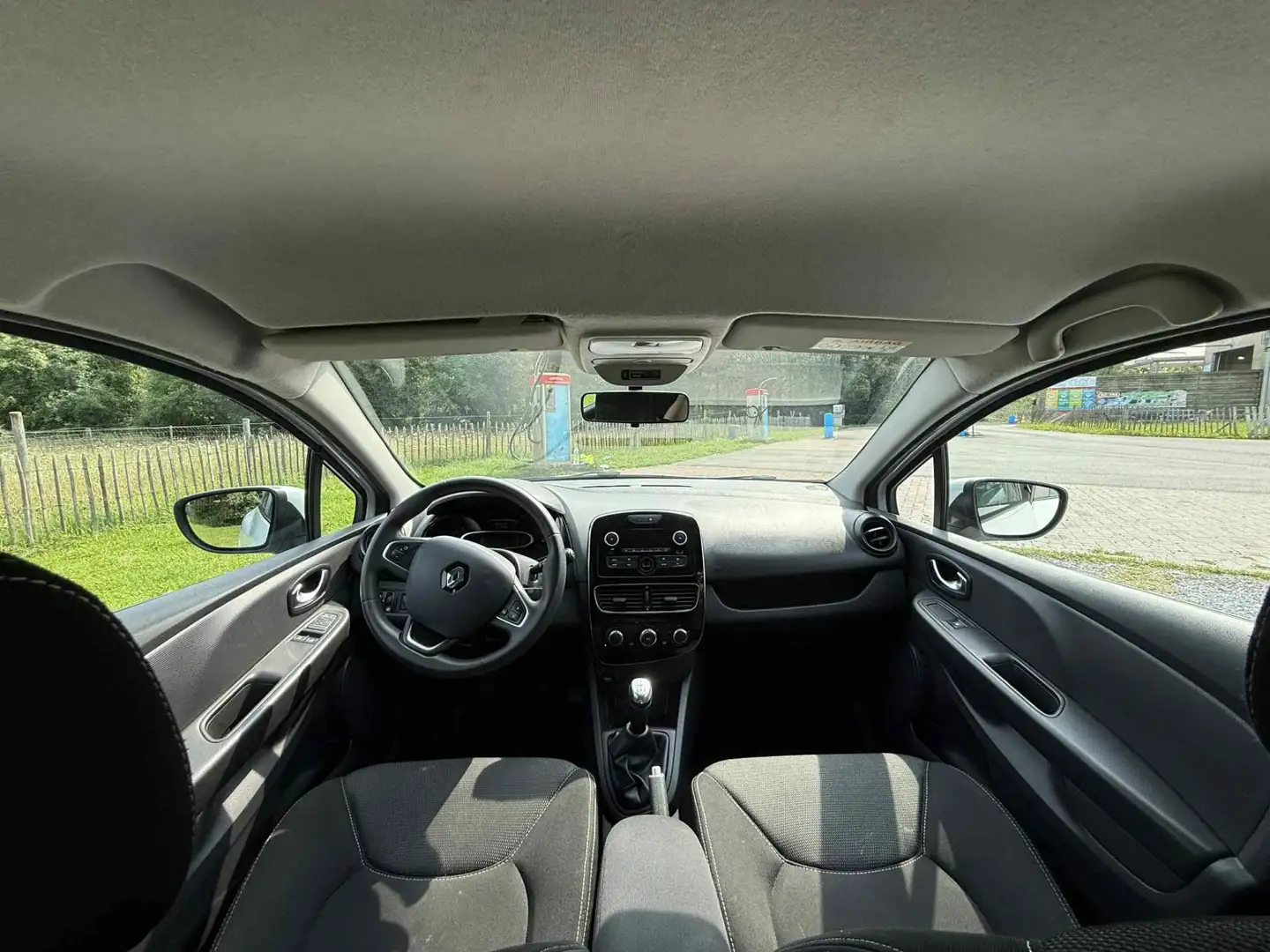 Renault Clio 0.9 TCe Cool & Sound #1 (EU6c) - 2