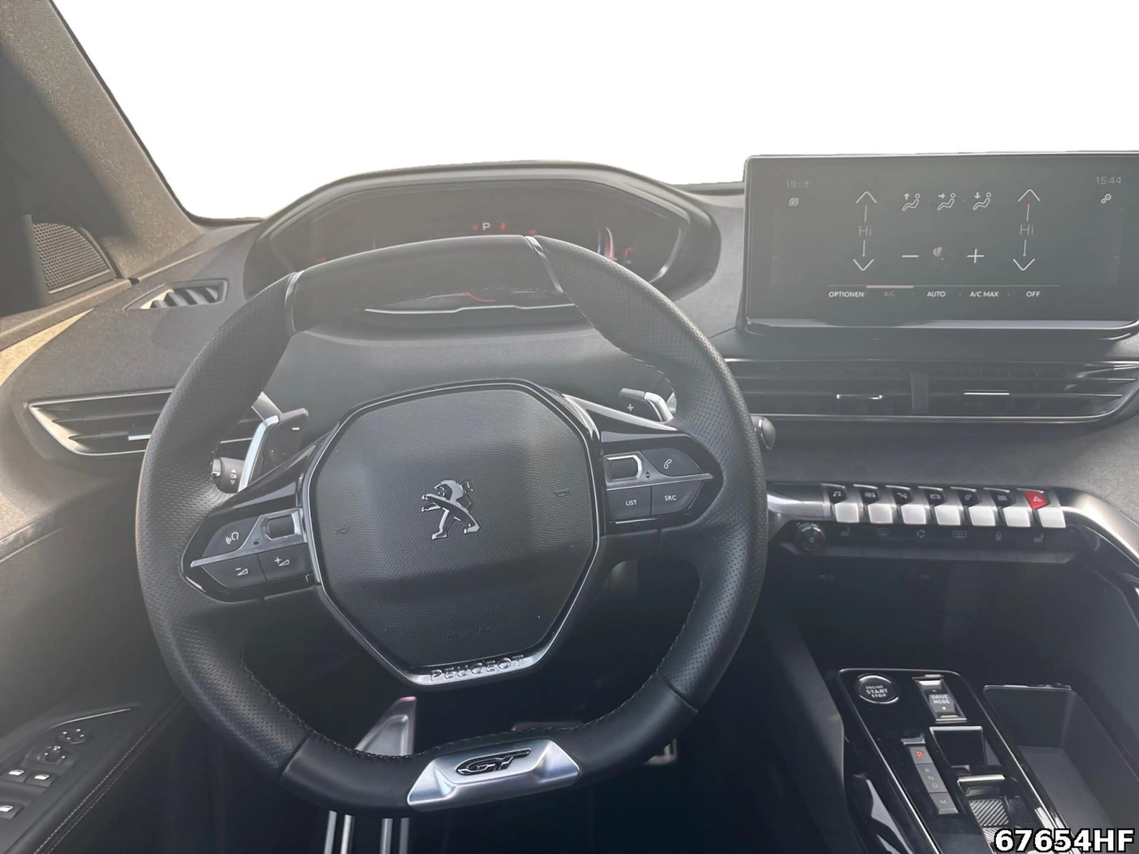 Peugeot 5008 +MILDHYBRID+SHZ+LANEASSIST+CARPLAY+SHZ+ — photo 9