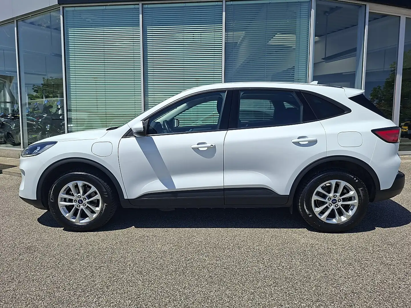 Ford Kuga 2,5 Duratec PHEV Cool & Connect Aut. Weiß - 2