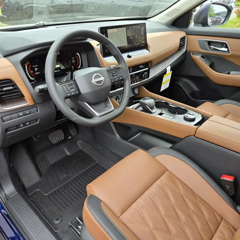Nissan Rogue снимка Nissan Rogue
