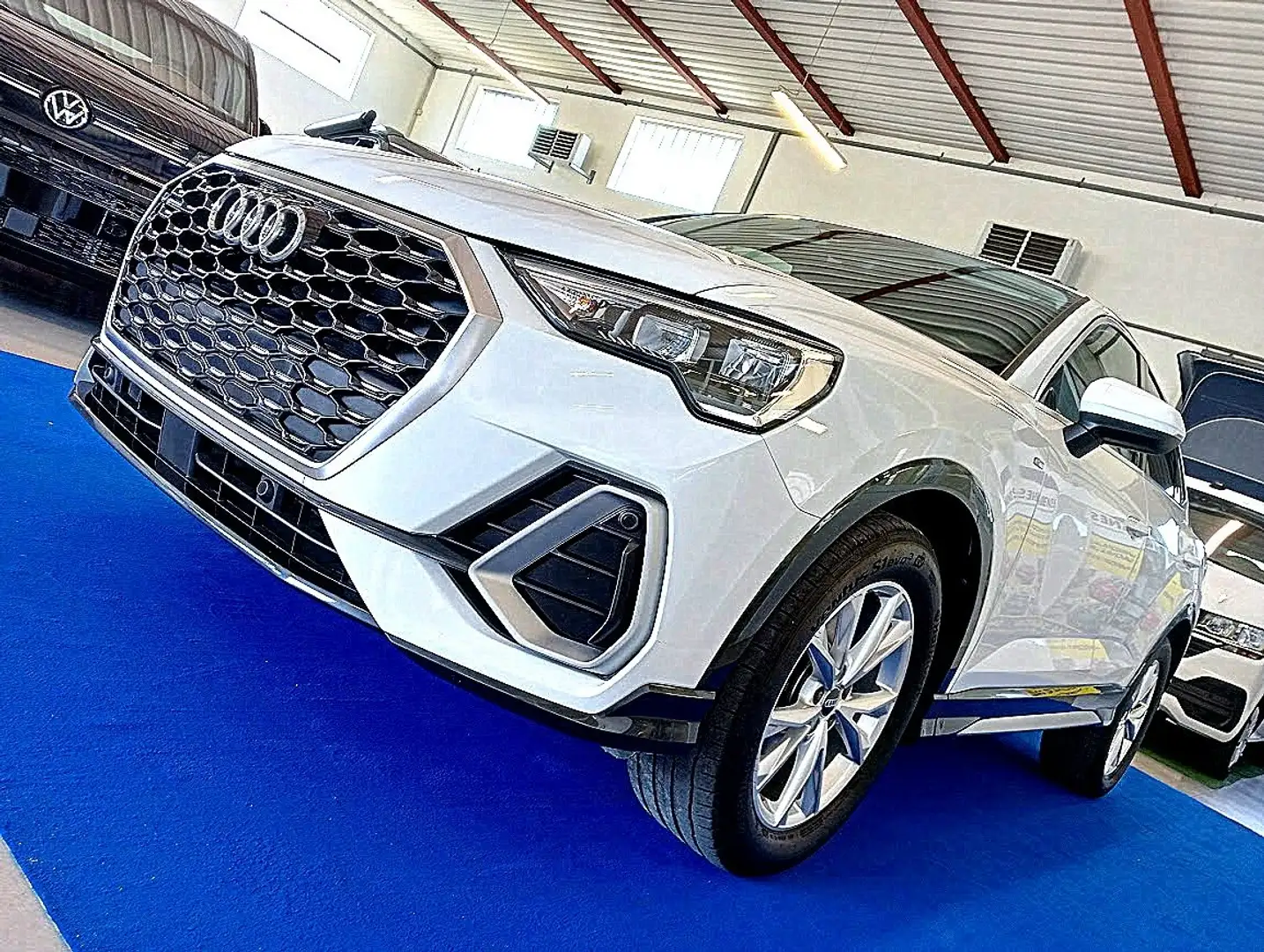 Audi Q3 Sportback 2.0 TDI SLINE QUATTRO 4X4 IVA DEDUCIBILE Bianco - 1