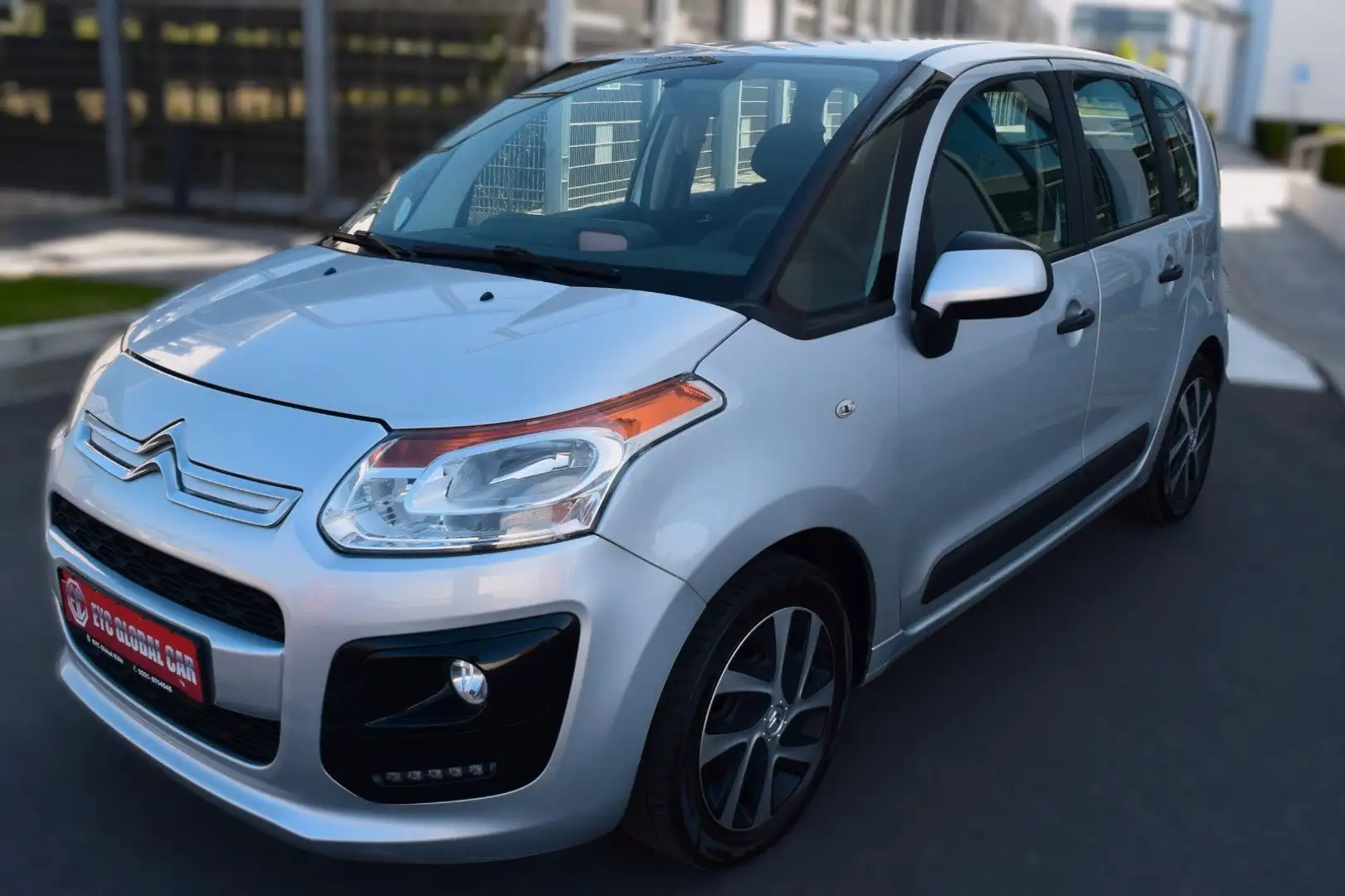 Citroen C3 Picasso BLUE HDi,KLima.AHK,PDC,EURO 6, Plateado - 1