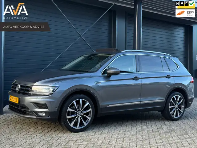 Volkswagen Tiguan Allspace 1.4 TSI Highline, Panodak, Stoelverwarm, Trekhaak,