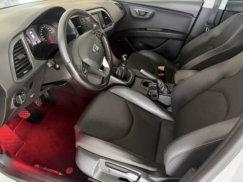 SEAT Leon 1.4 TSI FR — photo 6