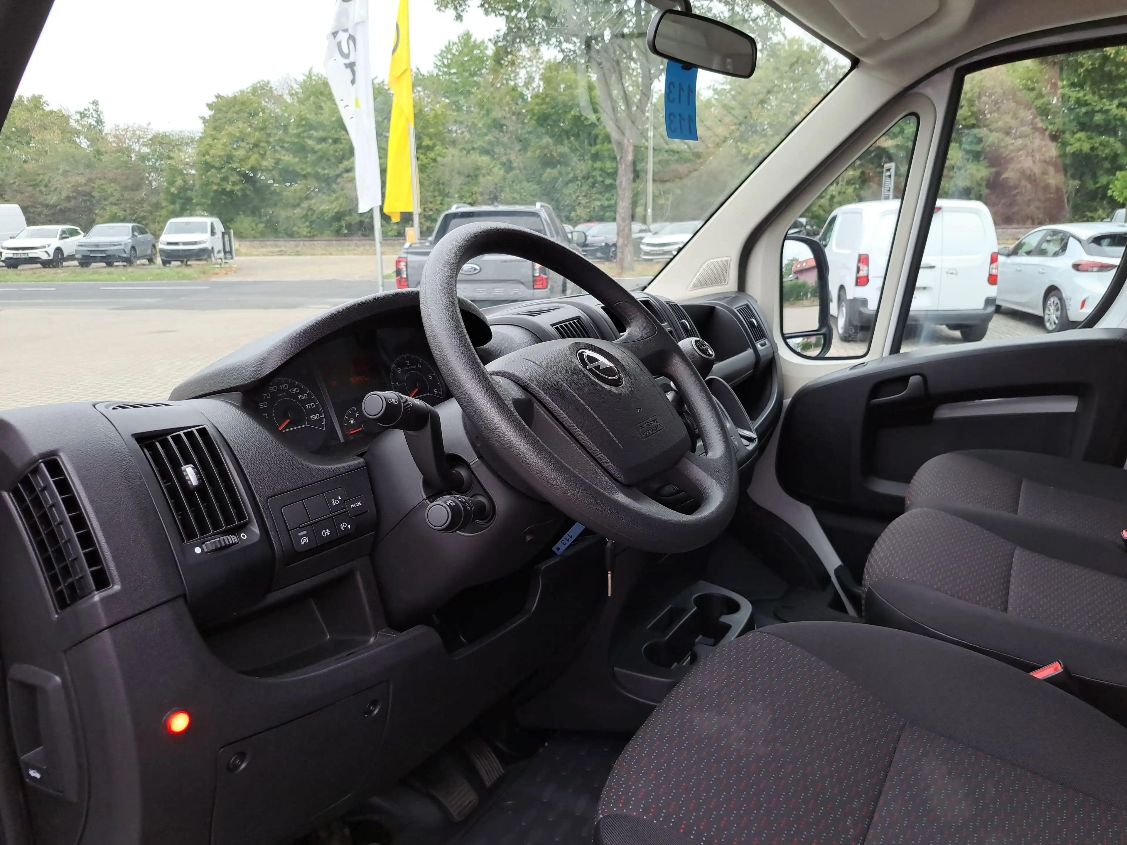 Opel Movano Koffer L4 Ladebordwand — photo 14