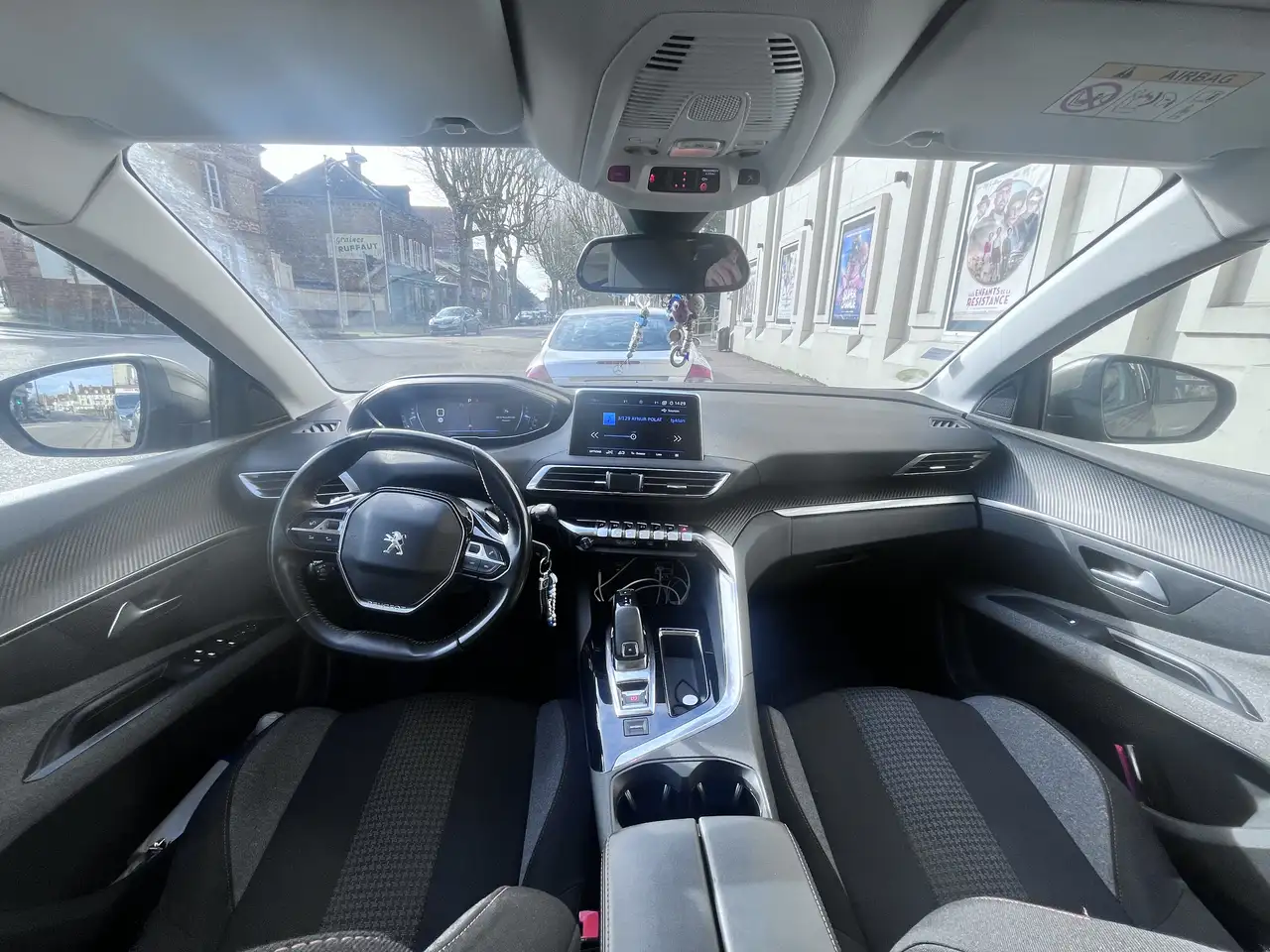 Peugeot 3008 BlueHDi 120 EAT6 Stop \u0026 Start Allur