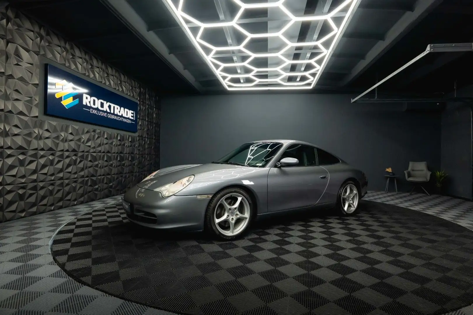 Porsche 996 911 996.2 Carrera Coupé Automatik *Xenon*TÜV*DAB Grau - 2