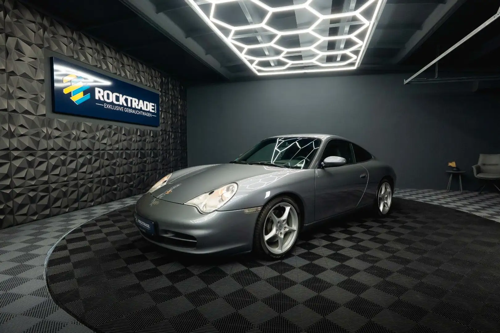 Porsche 996 911 996.2 Carrera Coupé Automatik *Xenon*TÜV*DAB Grau - 1