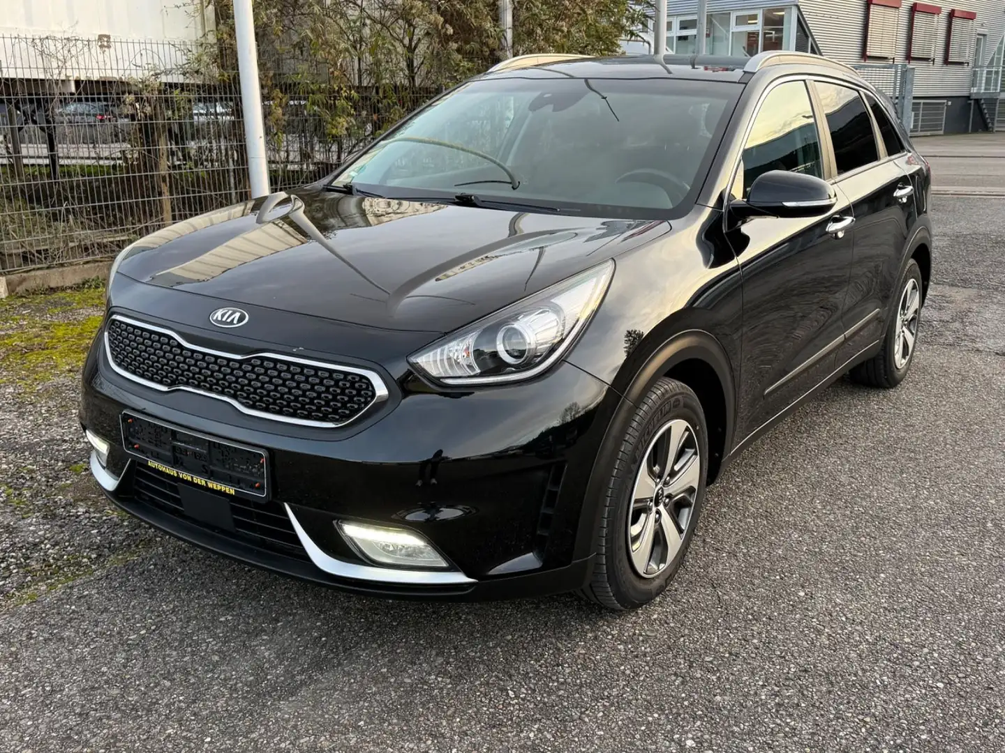Kia Niro Vision*Euro6*Rückfahrkama Schwarz - 1