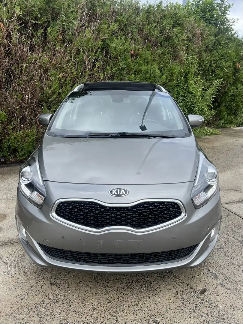 Kia Carens 1.7 CRDI Lounge - 7 places - Bronze - 2