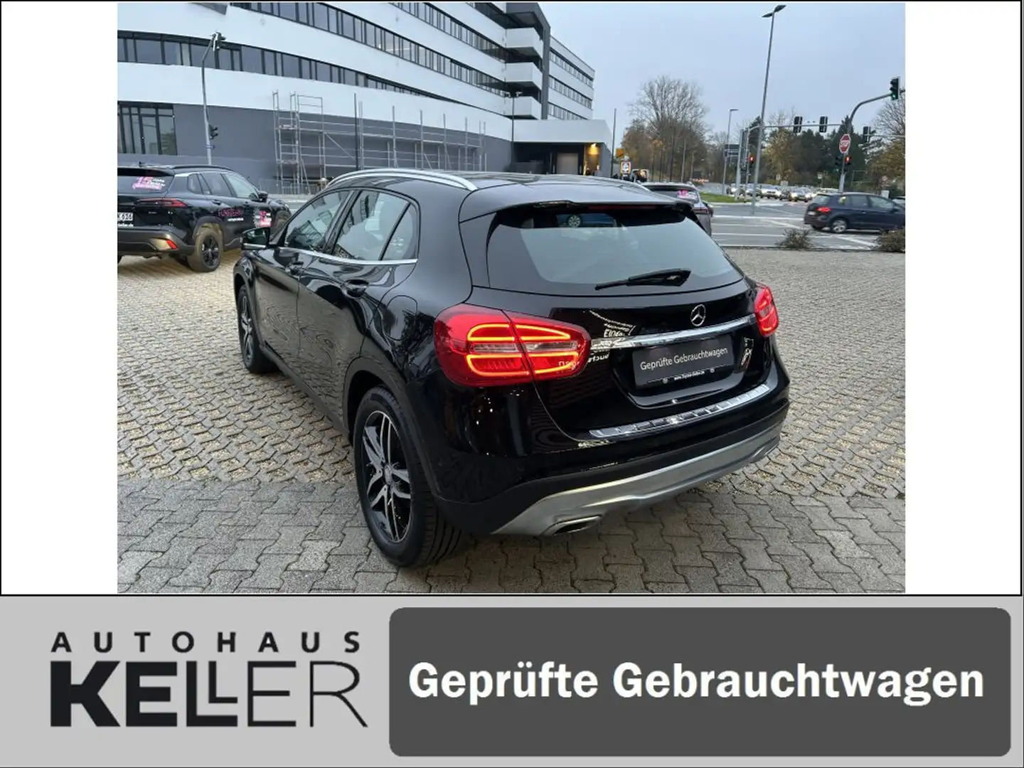 Mercedes-Benz GLA 200 (CDI) d 4Matic 7G-DCT Urban - 2