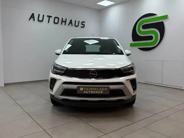 Opel Crossland view 2