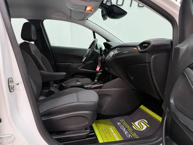 Opel Crossland view 12
