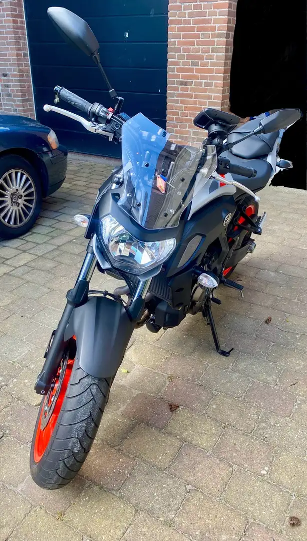 Yamaha MT-07 Ice Fluo - 1